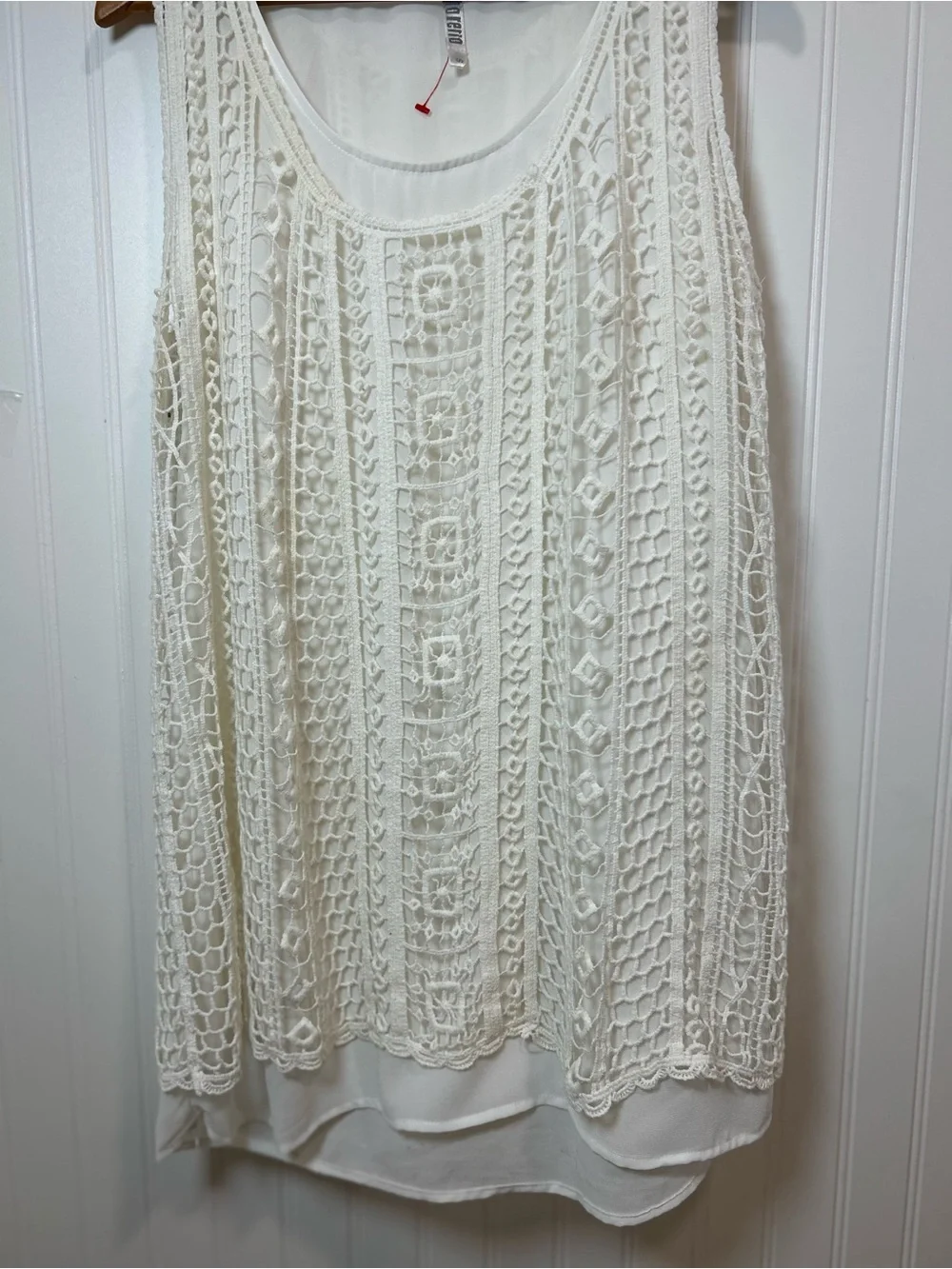 Mario Retio Women's Cream Crochet Overlay Tank Top - Layered Sleeveless Blouse